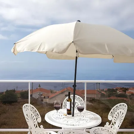 Casa Santana, House In Apartment *